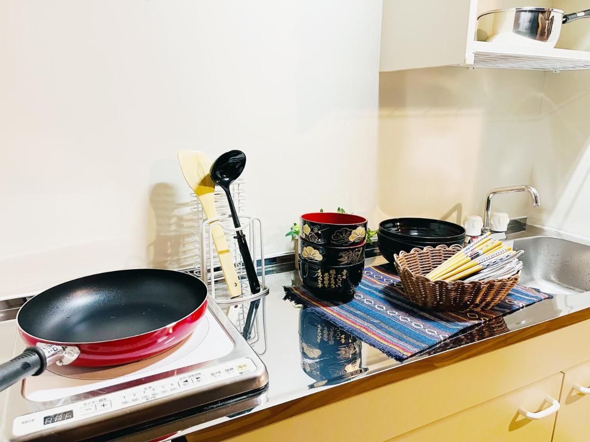 Namba Shinsaibashi 10 Mins Reiko Guest House أوساكا المظهر الخارجي الصورة