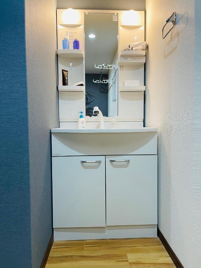 Namba Shinsaibashi 10 Mins Reiko Guest House أوساكا المظهر الخارجي الصورة